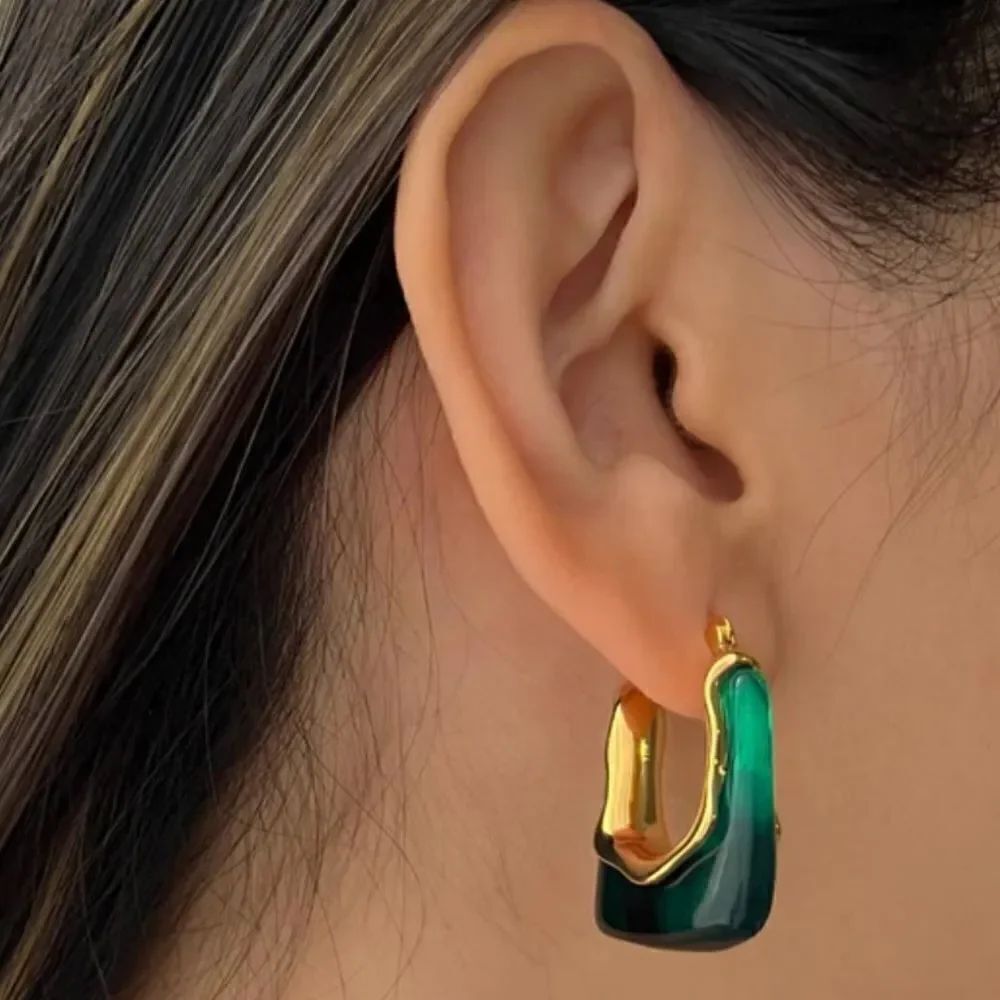 Green hoop earrings A604